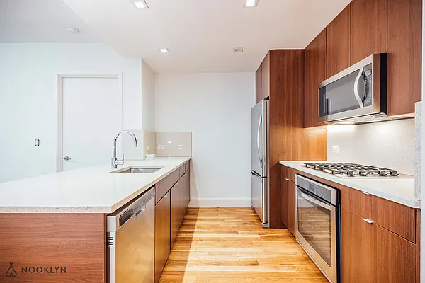 Rented by Nooklyn NYC LLC | media 2