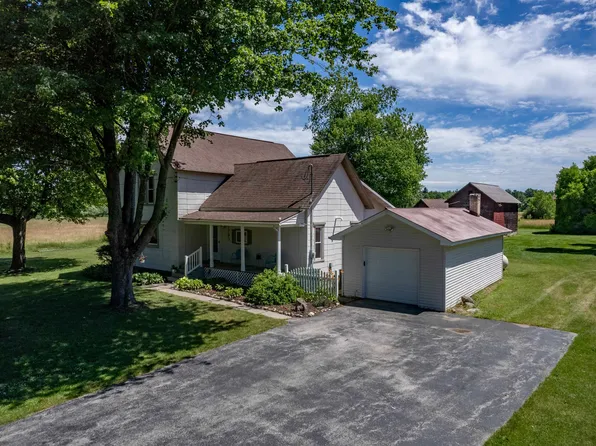 1793 W Olson Rd, Sanford, MI 48657