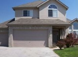 20153 Driftwood Ave, Lynwood, IL 60411