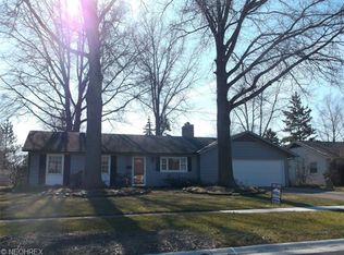 499 Walleyford Dr, Berea, OH 44017