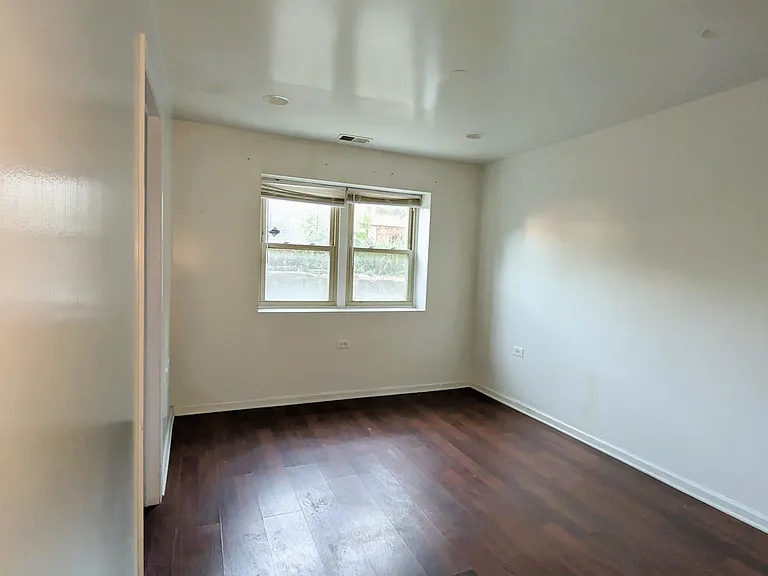 2530 W Fitch Ave #G — Photo 10