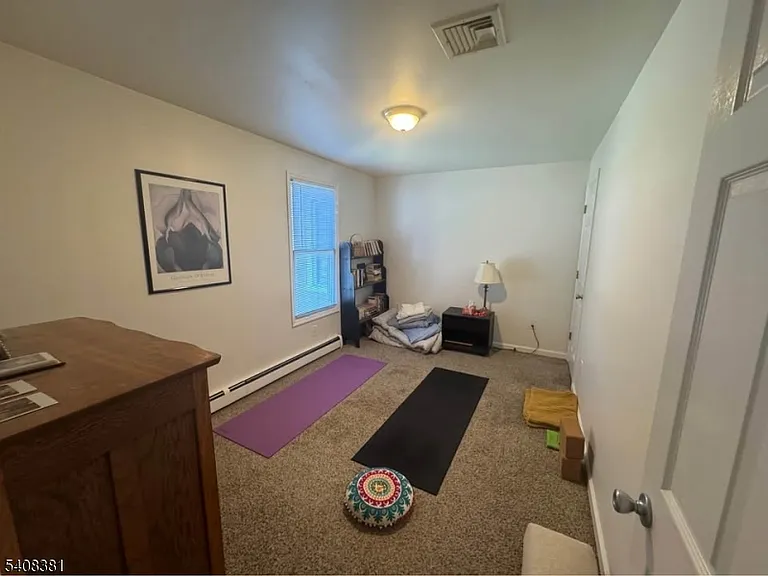 27 Broad St — Photo 11