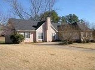 139 McNutts Creek Dr, Athens, GA 30606