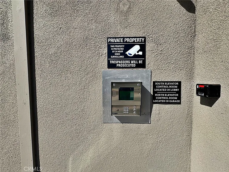 230 S Catalina Ave #203 — Photo 46