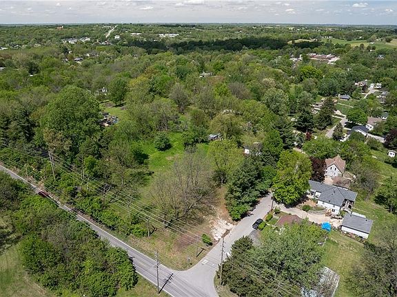 3rd image of 4406 Orchard Rd