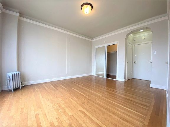 5th image of 536 Leavenworth St #1001