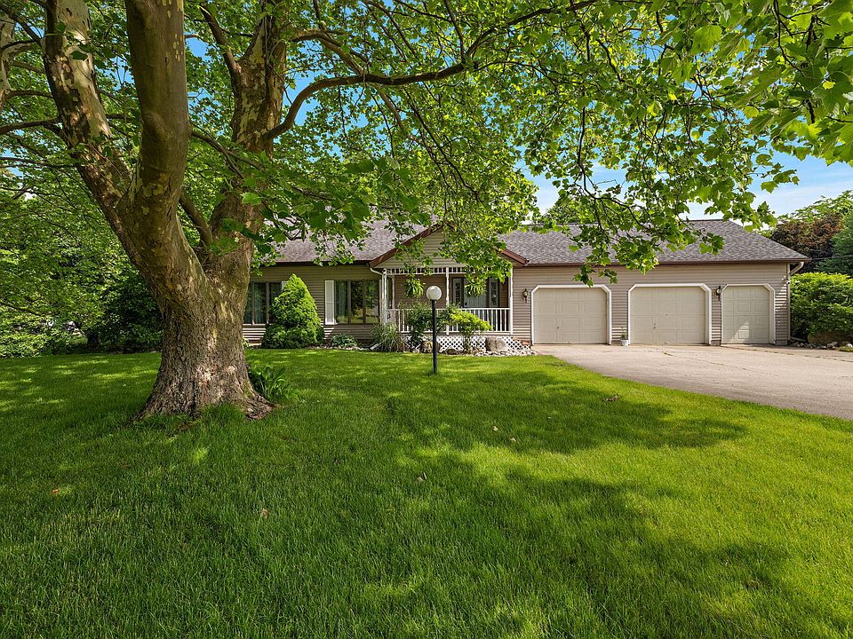 1st image of 4772 W Stony Lake Rd