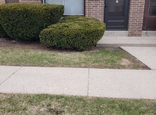 6032 W Port Ave, Milwaukee, WI 53223