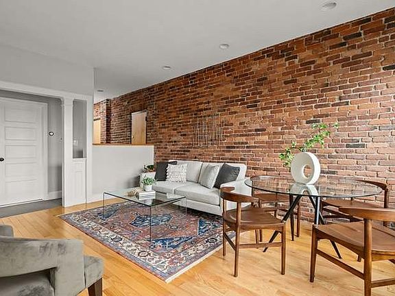 3rd image of 88 Hancock St #17B