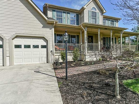 3rd image of 12705 Hitchcock Ct