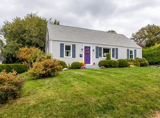62 Reed St, Tiverton, RI 02878