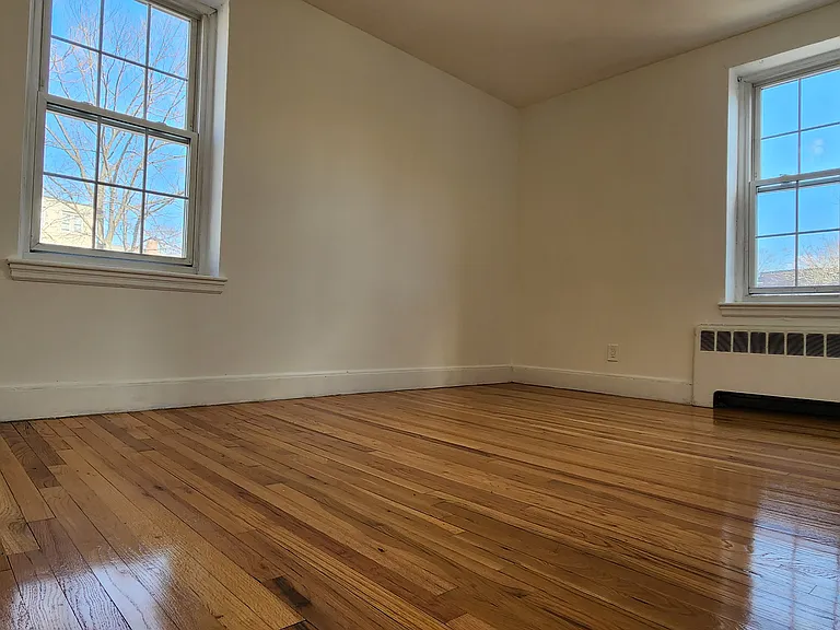 29 Englewood Ave #6 — Photo 5