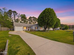 327 Running Rd, Jacksonville, NC 28546