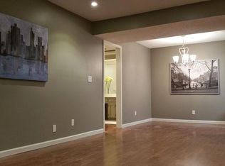 12673 W 110th Ter, Overland Park, KS 66210