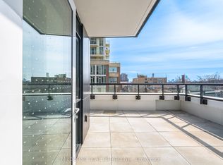1660 Bloor St W #503, Toronto, ON