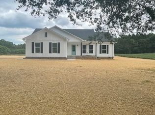 570 Sloans Mill Rd, Olin, NC 28660