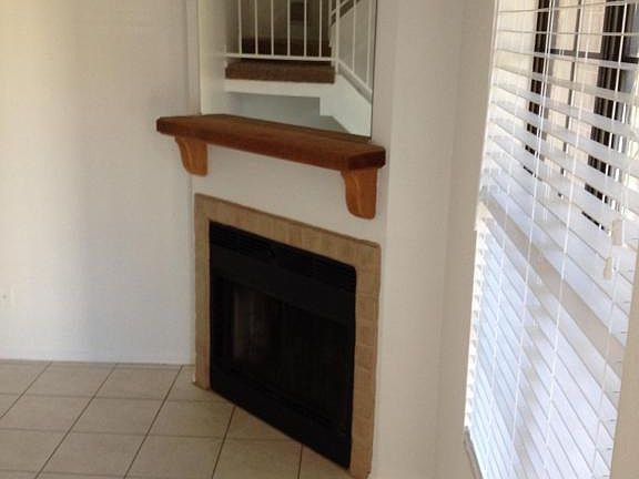 2nd image of 4901 E Kelton Ln Unit 1046