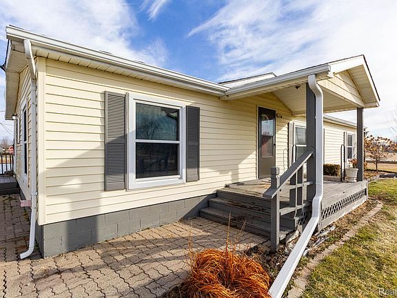 5th image of 9002 Arnold Rd