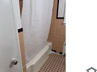 7 Marshall St #1E, Hartford, CT 06105