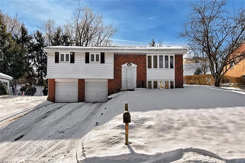 1st image of 610 Carrara Dr