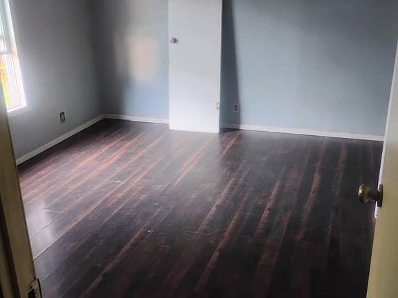 3rd image of 800 N Randolph St