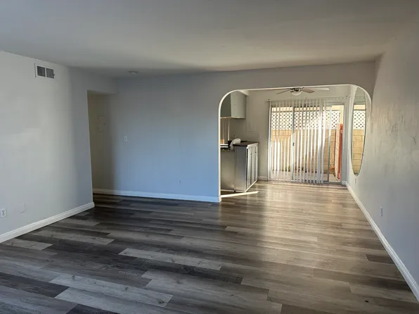 17011 Pinehurst Ln APT C, Huntington Beach, CA 92647