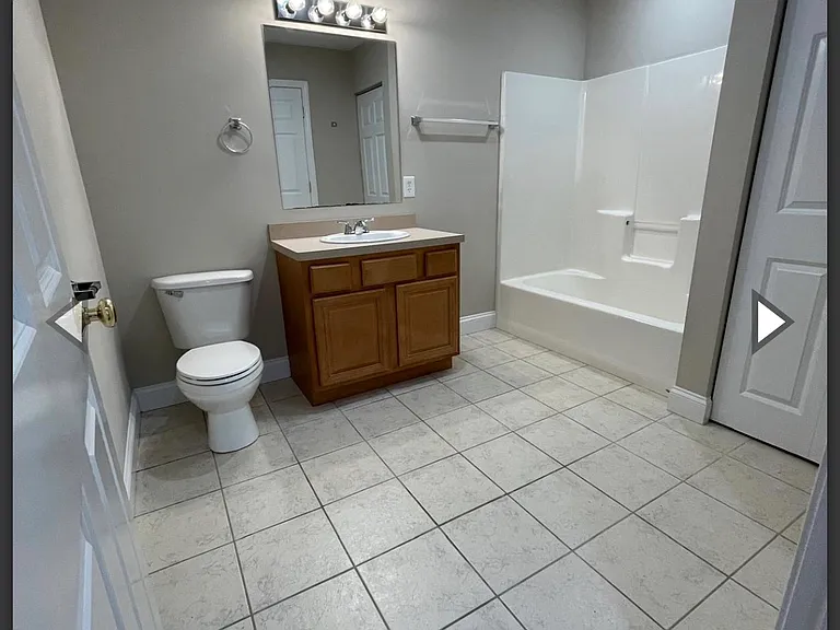 778 Main St #2 — Photo 7