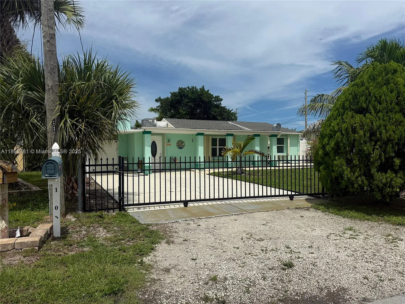 Fort Pierce Beach — Photo 1