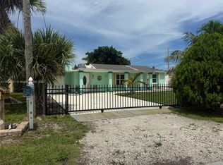 1708 Saint Lucie Ct, Fort Pierce, FL 34949