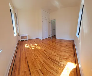 Rented by Metro Park Realty Inc