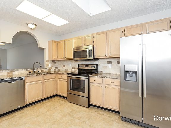 4th image of 2878 Lantana Lakes Dr W