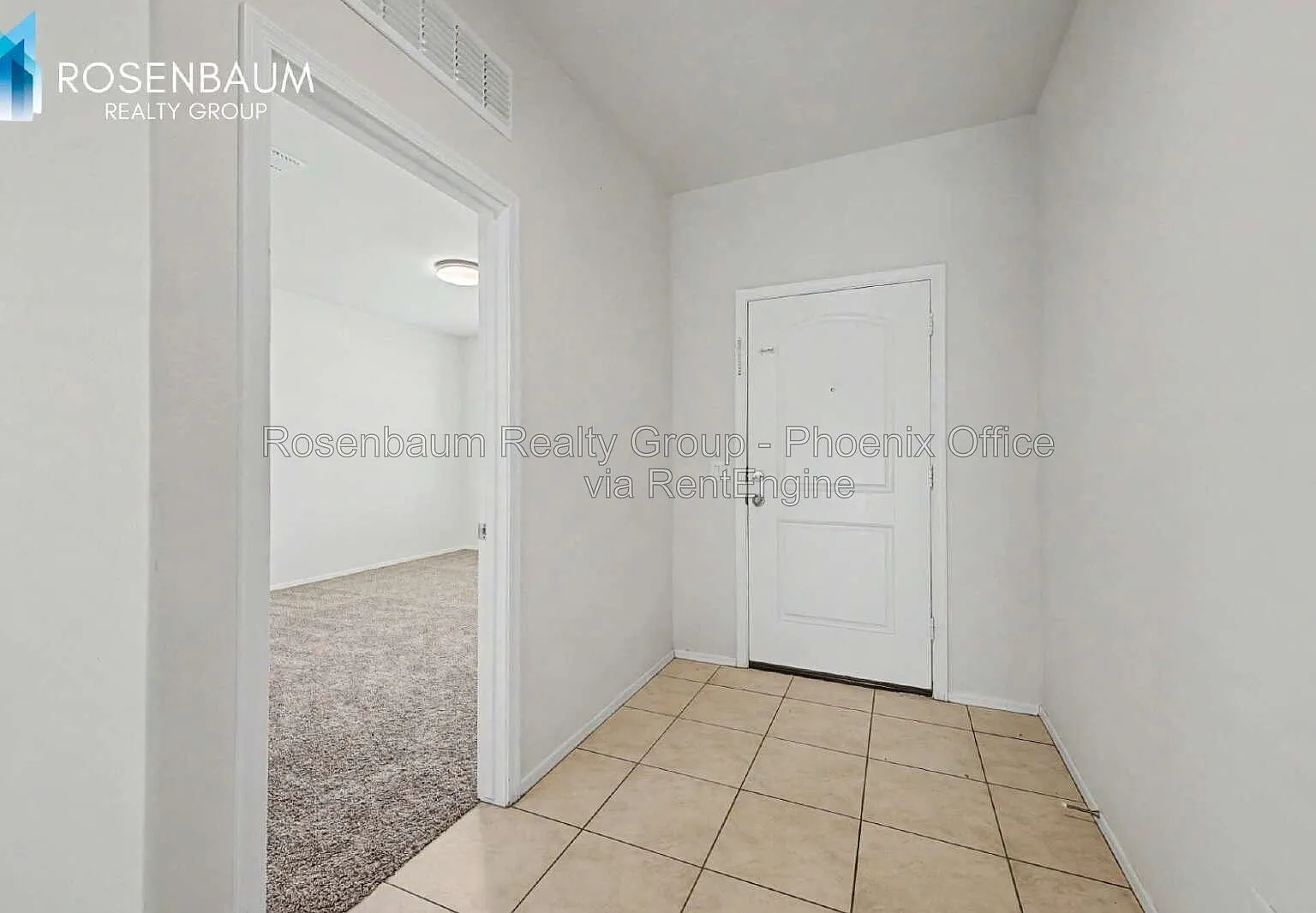 4 bed, 2.0 bath, 2131 sqft, $1,945 — Photo 4