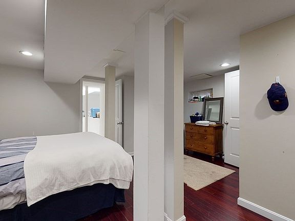 3rd image of 279 Athens St #1