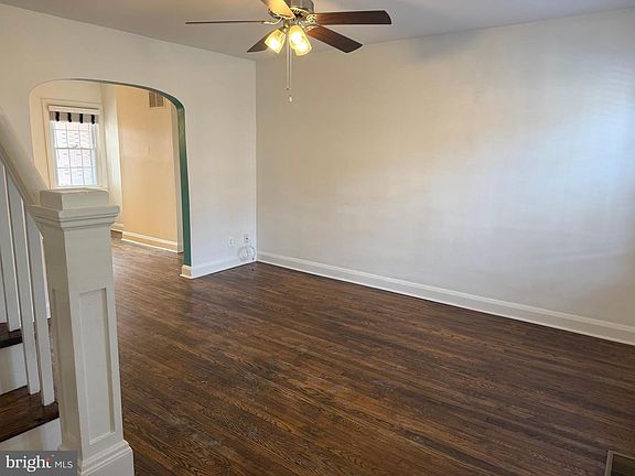 3rd image of 6843 Dunbar Rd