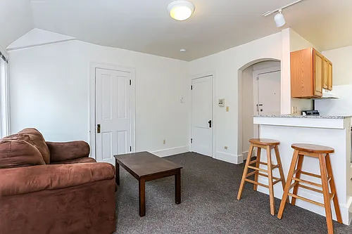 Floor plan 1328-7