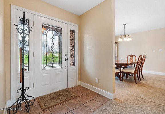 5th image of 2411 Robin Ridge Dr