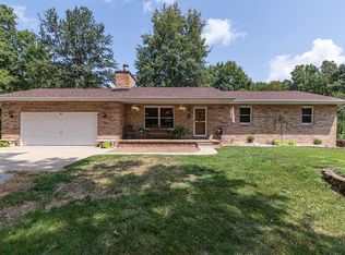 3561 Seiler Rd, Bethalto, IL 62010