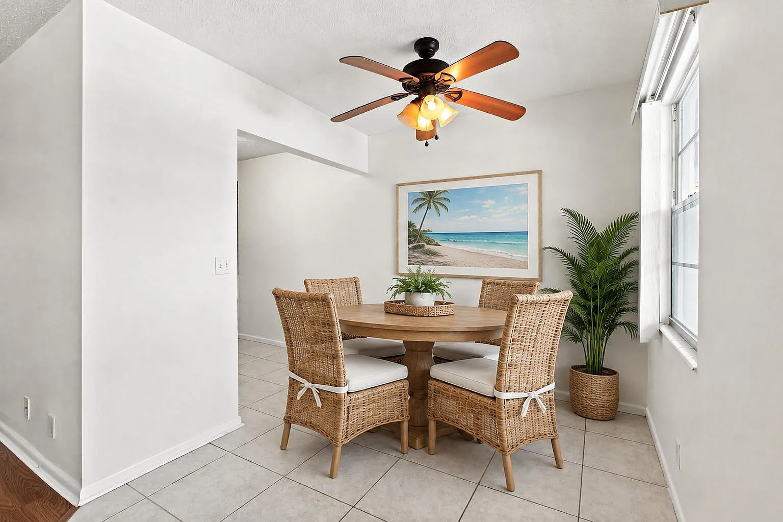 2 bed, 1.5 bath, 820 sqft, $1,600 — Photo 4