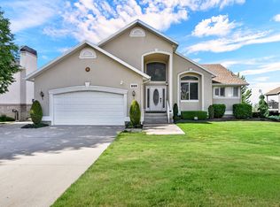 259 E 3725 N, North Ogden, UT 84414