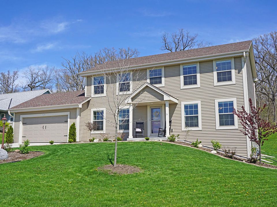 1st image of N618 S Hickory Hills Dr