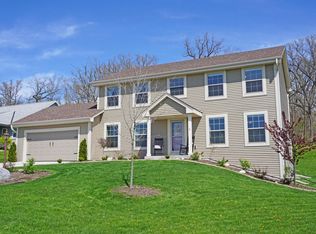 N618 S Hickory Hills Dr, Oconomowoc, WI 53066