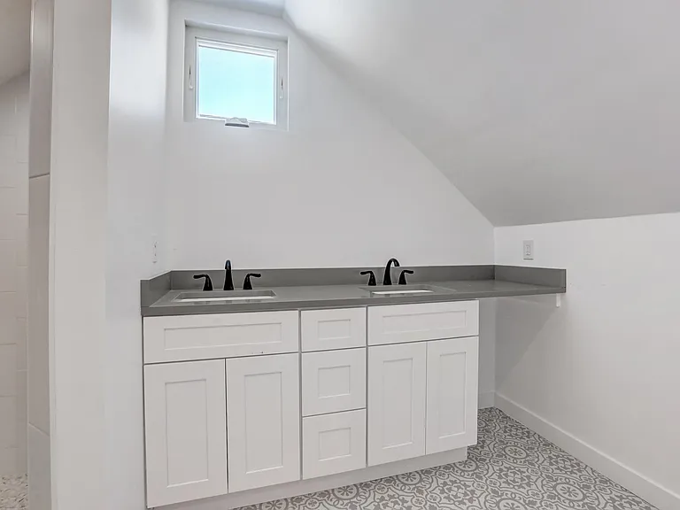 3915 W 53rd Ave — Photo 37