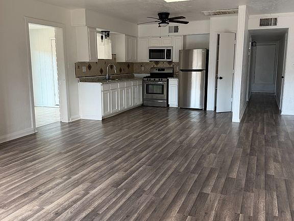 2nd image of 1233 Paseo Chubasco