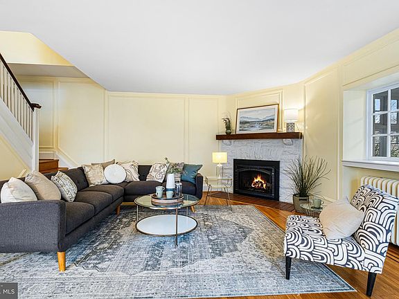4th image of 6308 Wissahickon Ave