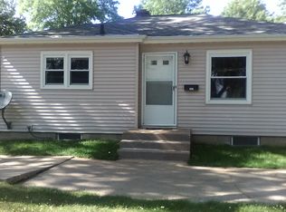 2627 45th St, Moline, IL 61265