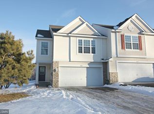 7072 Peony Ln N, Maple Grove, MN 55311