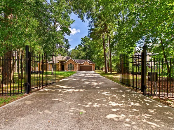 19521 Desna Dr, Porter, TX 77365