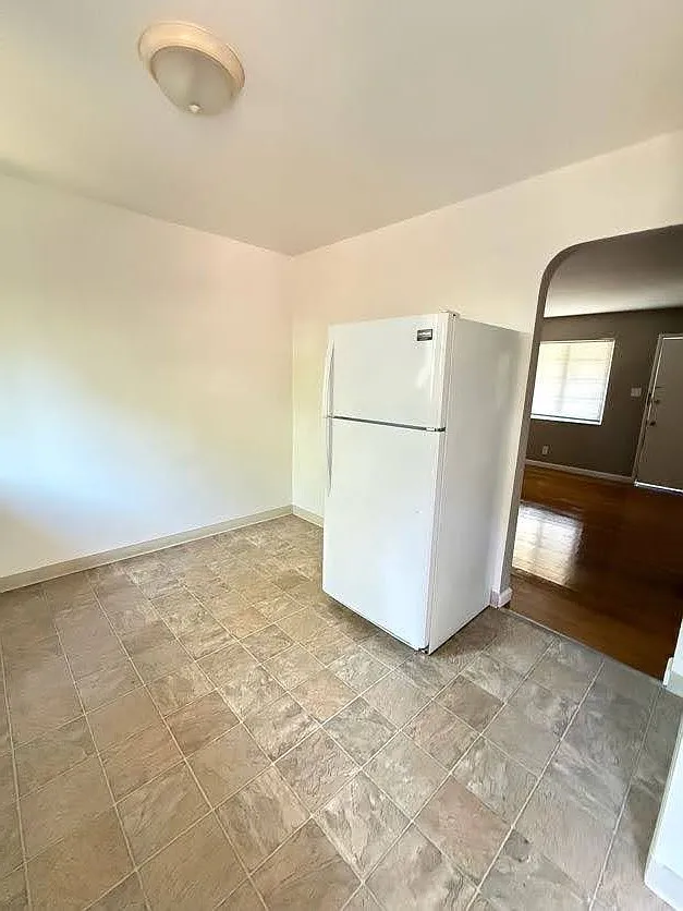 1 bed, 550 sqft, $2,425 — Photo 2