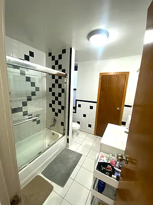 Rented by The Gonzalez Property Group LLC | media 7