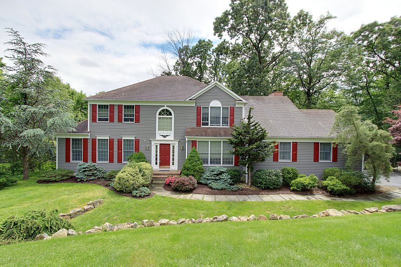 14 Laurel Ln, Bernardsville, NJ 07924 | Zillow